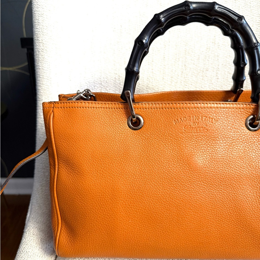 Gucci authentic satchel bag orange leather black bamboo handles with a strap - Picture 3 of 16